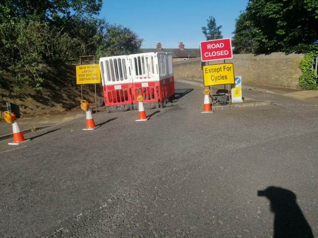 2020-06-09 Wellesley Road Barriers